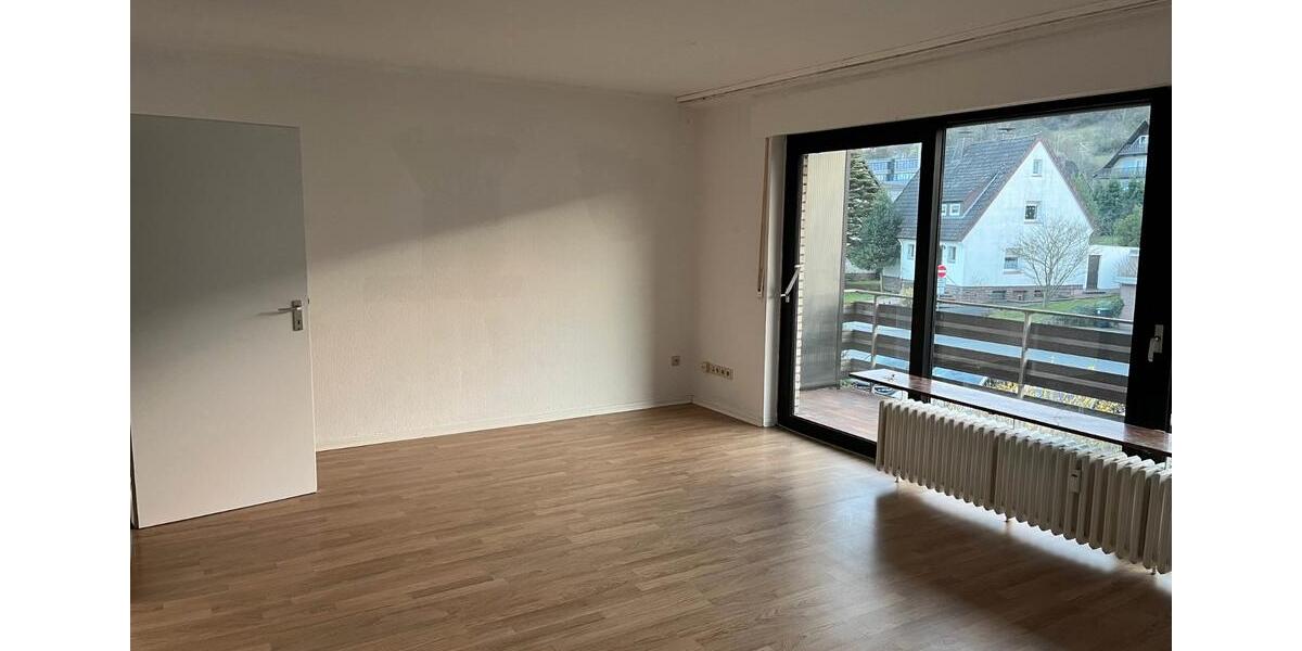 Etagenwohnung Höxter - 2 Zimmer, 62 m&sup2;, 450&euro; | Angebot:25988636