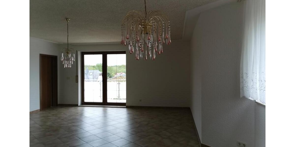 Etagenwohnung Penig - 3 Zimmer, 93 m&sup2;, 558&euro; | Angebot:26544917