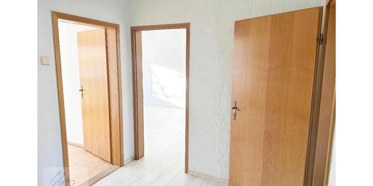 Etagenwohnung Zeithain - 3 Zimmer, 57 m&sup2;, 320&euro; | Angebot:26400673