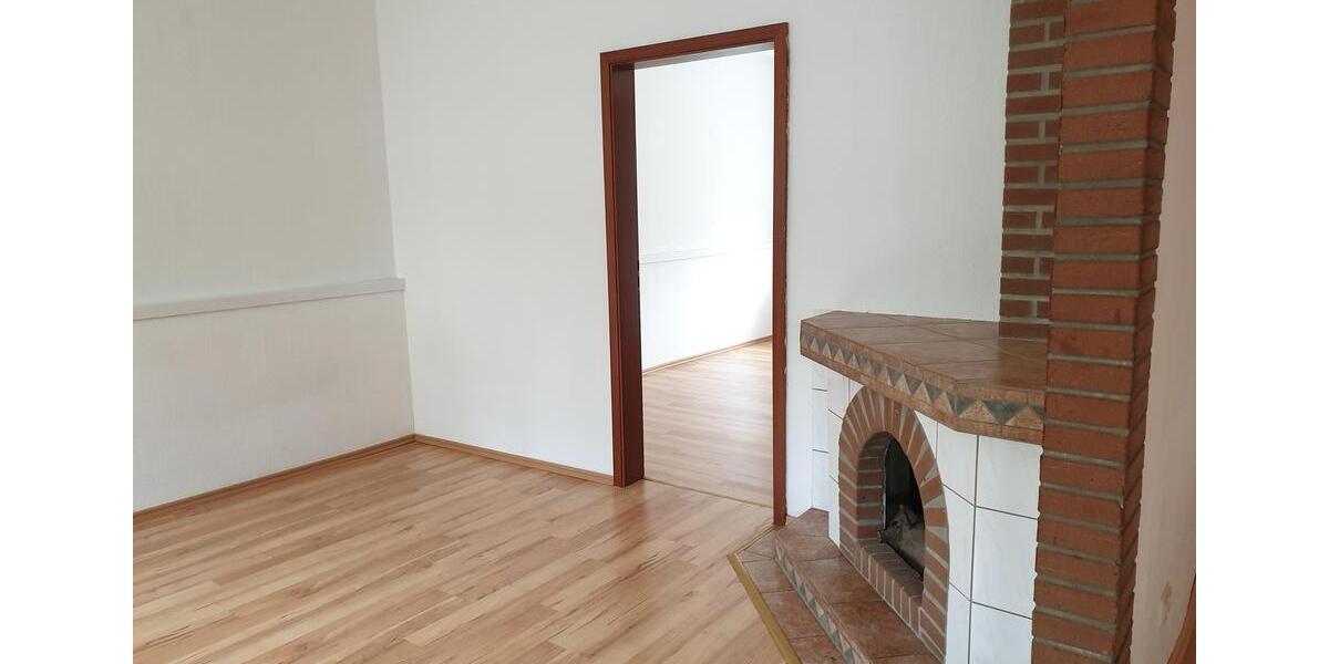 Erdgeschoßwohnung Hohenlockstedt - 4 Zimmer, 100 m&sup2;, 912&euro; | Angebot:25892463