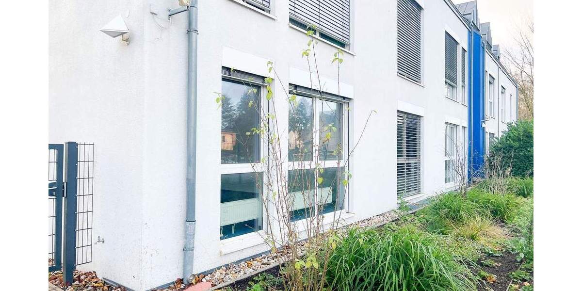 Gewerbeobjekt Stahnsdorf - 5 Zimmer, 253 m&sup2;, 2.406&euro; | Angebot:23956450