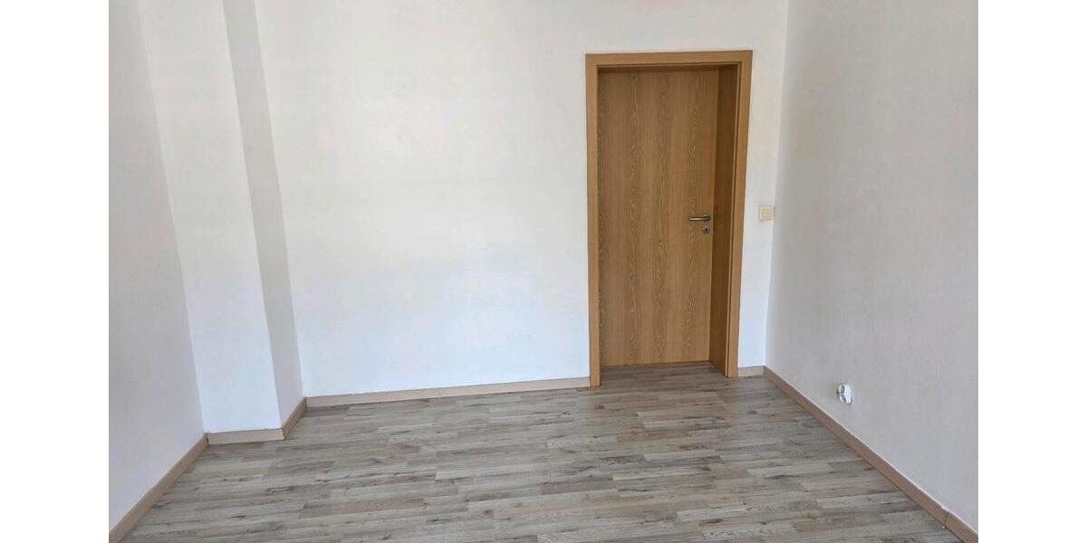 Erdgeschoßwohnung Bockau - 3 Zimmer, 55 m&sup2;, 300&euro; | Angebot:23619245
