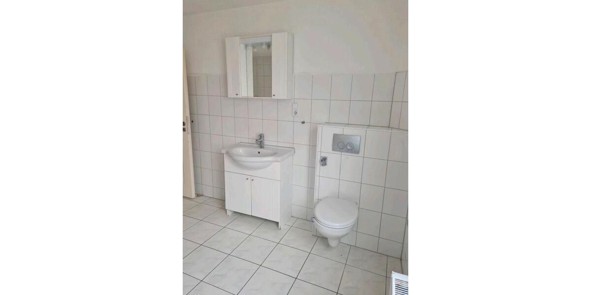Etagenwohnung Meine - 3 Zimmer, 125 m&sup2;, 879&euro; | Angebot:24369272