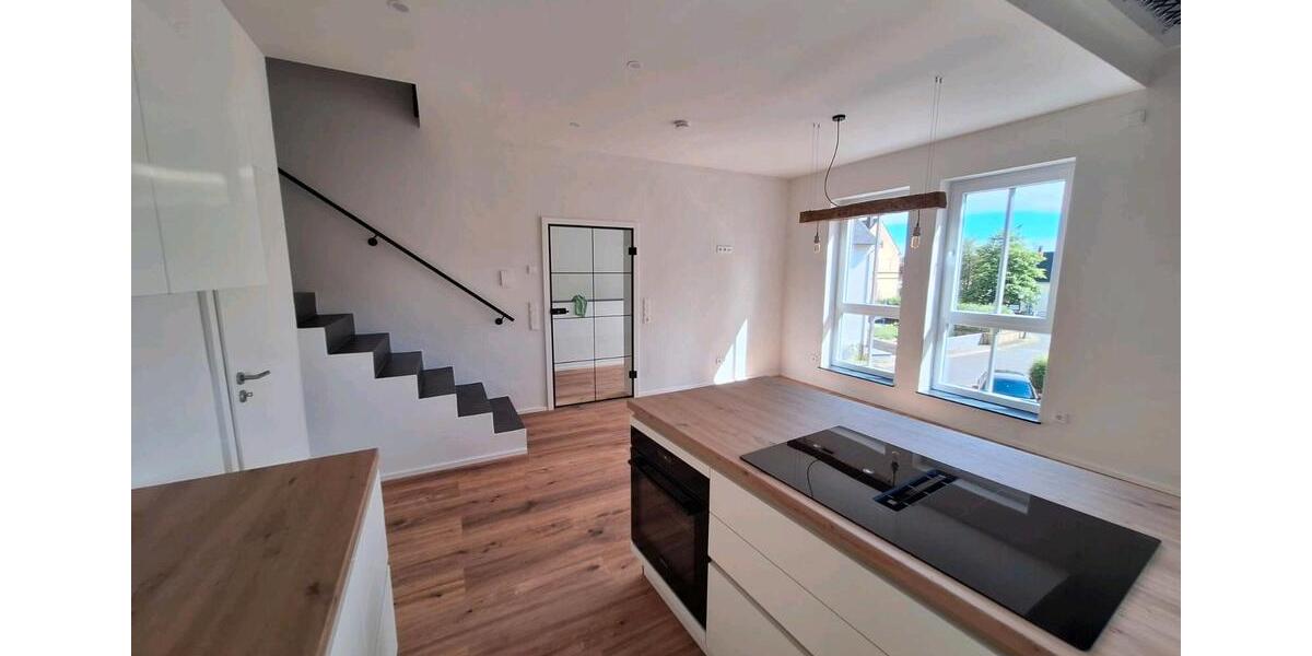 Etagenwohnung Bettenfeld - 3 Zimmer, 125 m&sup2;, 1.200&euro; | Angebot:25080520