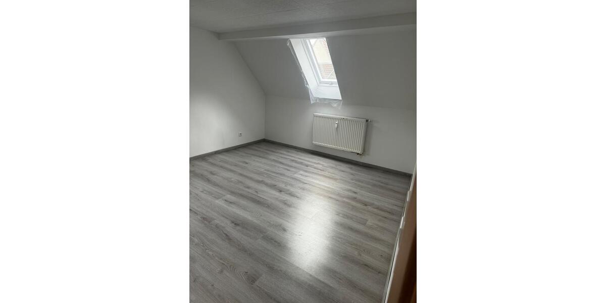 Dachgeschoßwohnung Seckach - 2 Zimmer, 70 m&sup2;, 500&euro; | Angebot:24751540