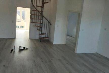ca.130qm Wohnung zu vermieten absofort frei 5 zimmer