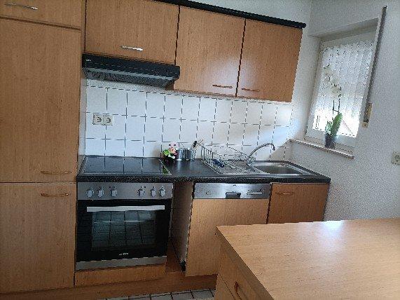 Etagenwohnung Queidersbach - 4 Zimmer, 125 m&sup2;, 1.300&euro; | Angebot:26597798