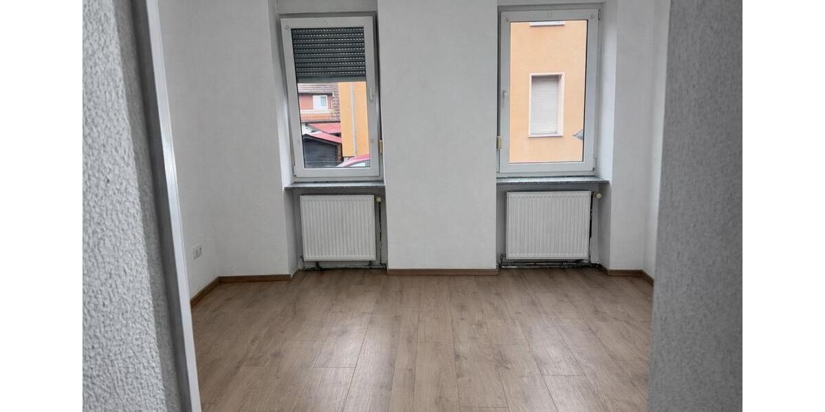 Erdgeschoßwohnung Sulzbach (Saar) - 2 Zimmer, 65 m&sup2;, 550&euro; | Angebot:26341066