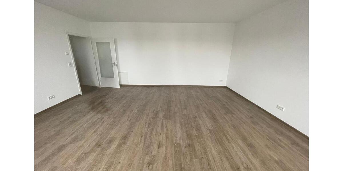 Schöne 2-Zimmer-Wohnung mit separatem Balkon 2 zimmer
