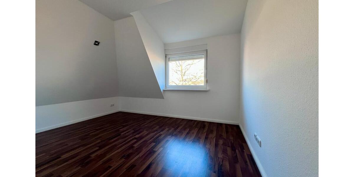 Dachgeschoßwohnung Wolfsburg Alt-Wolfsburg - 3 Zimmer, 75 m&sup2;, 1.240&euro; | Angebot:24651839