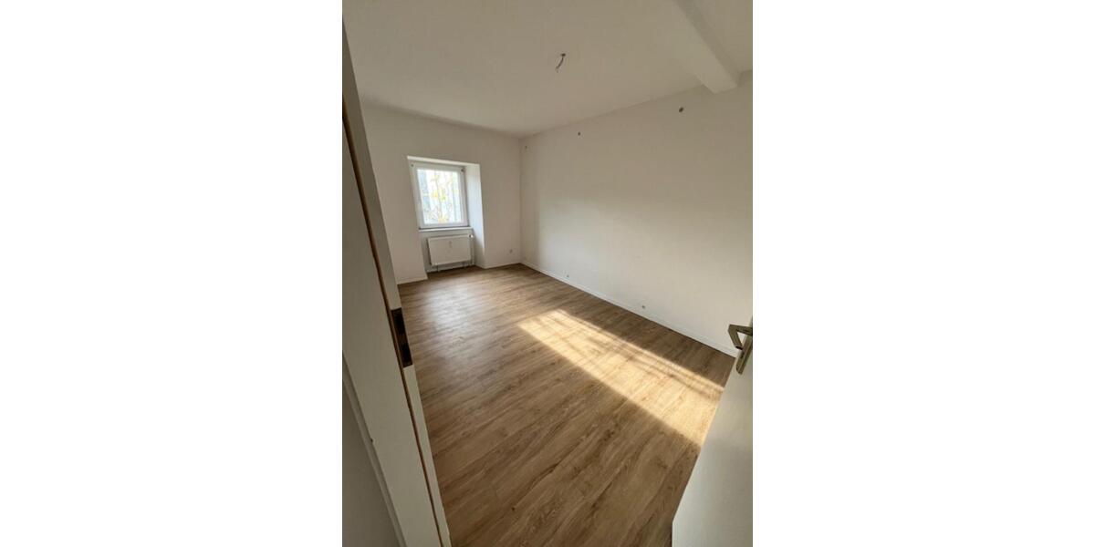 4-Zimmer Wohnung im Erdgeschoss in Alt Haldensleben 4 zimmer