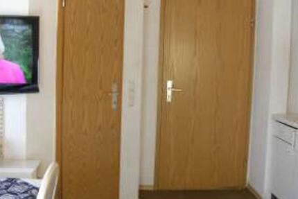 Wohnen auf Zeit Darmstadt Eberstadt - 3 Zimmer, 82 m&sup2;, 15&euro; | Angebot:24785735