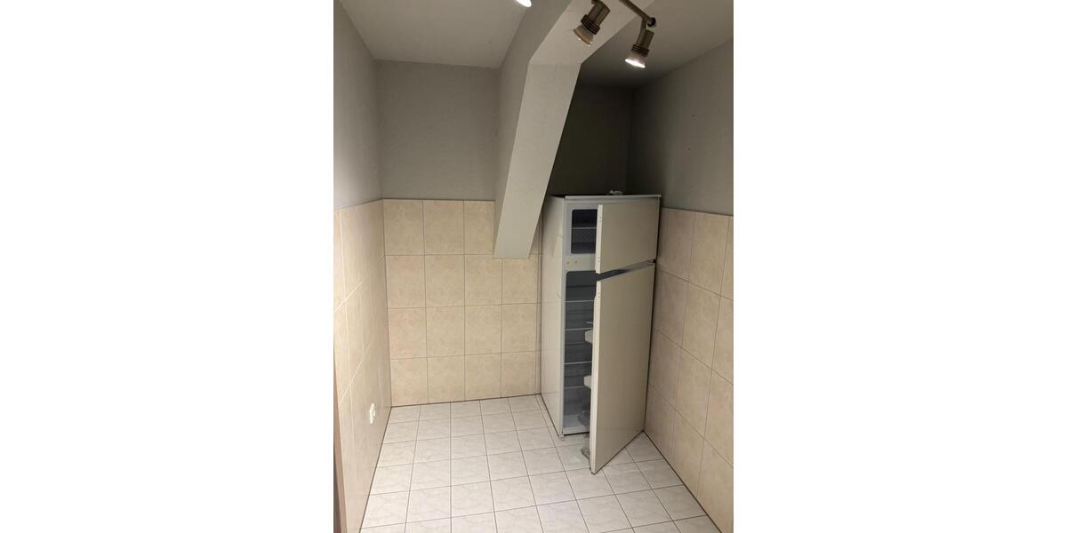 Dachgeschoßwohnung Ortenberg - 3 Zimmer, 97 m&sup2;, 880&euro; | Angebot:26420253