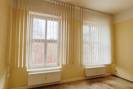 Günstige Bürofläche mit viel Tageslicht zimmer