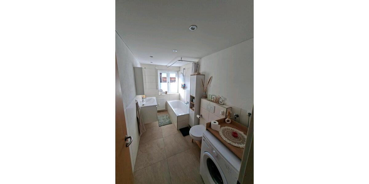 Kurzzeitvermietung (von 01.08.26 - 31.03.2027) 4 zimmer