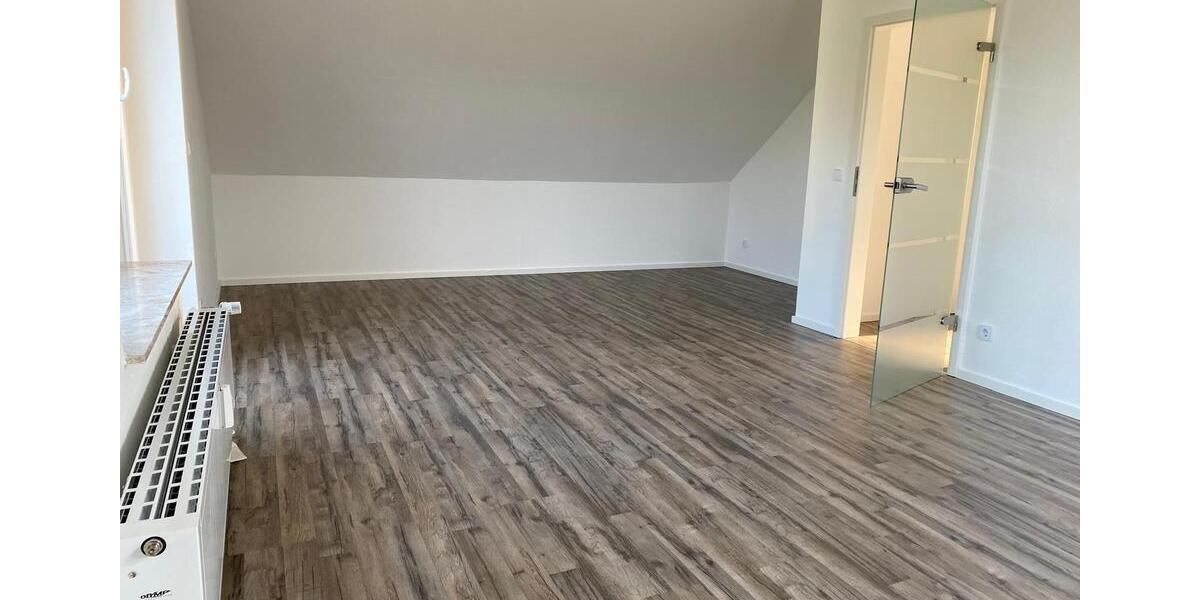 Dachgeschoßwohnung Wolfsburg Ehmen - 2 Zimmer, 68 m&sup2;, 680&euro; | Angebot:24753033