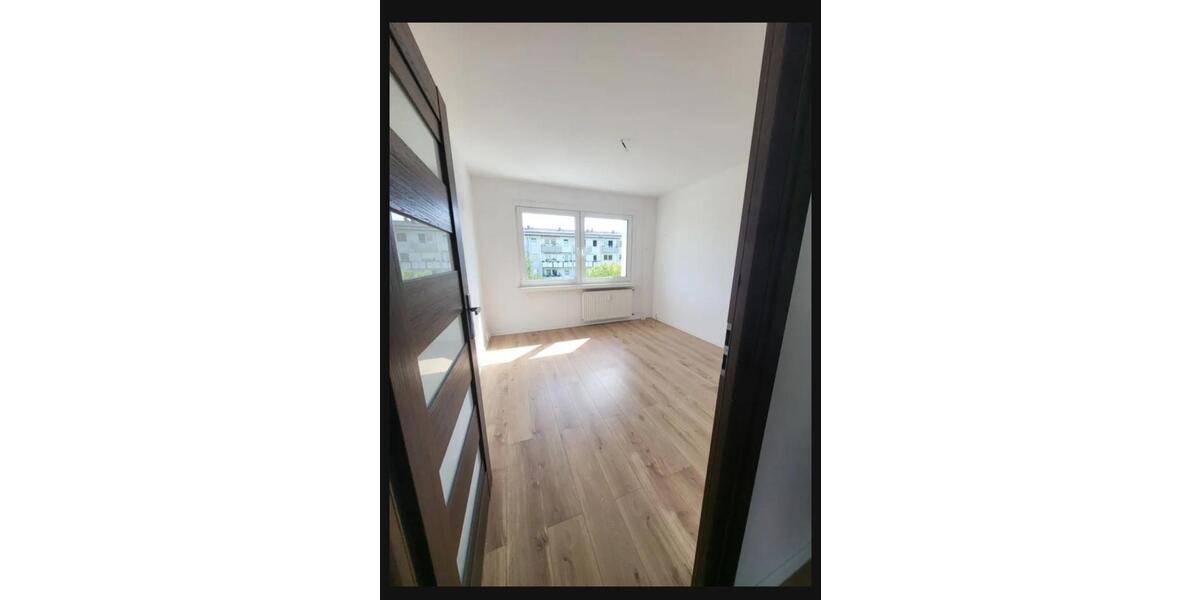 Etagenwohnung Schwerin Friedrichsthal - 3 Zimmer, 55 m&sup2;, 618&euro; | Angebot:24749657