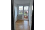 Dachgeschoßwohnung Meerbusch Kierst - 3.5 Zimmer, 85 m&sup2;, 1.067&euro; | Angebot:26413477