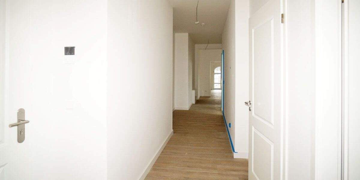 Etagenwohnung Freital / Saalhausen Saalhausen - 4 Zimmer, 122 m&sup2;, 1.250&euro; | Angebot:25689325