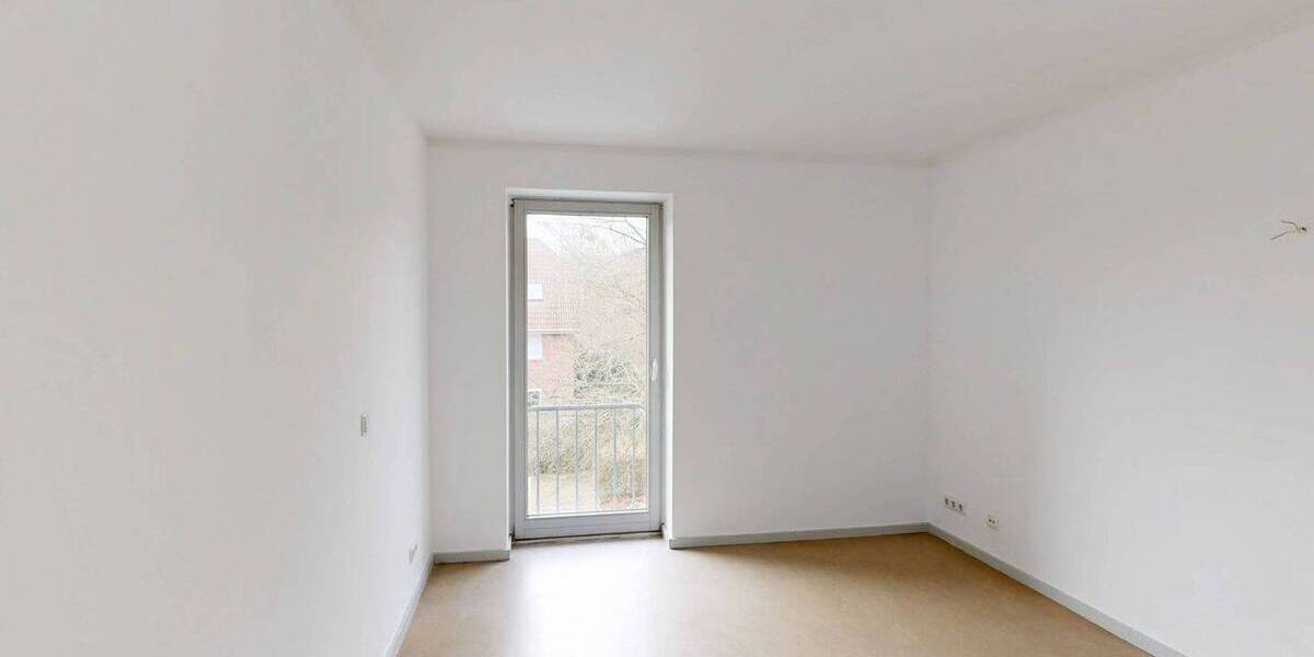 Etagenwohnung Neuruppin - 3 Zimmer, 88 m&sup2;, 715&euro; | Angebot:26816318
