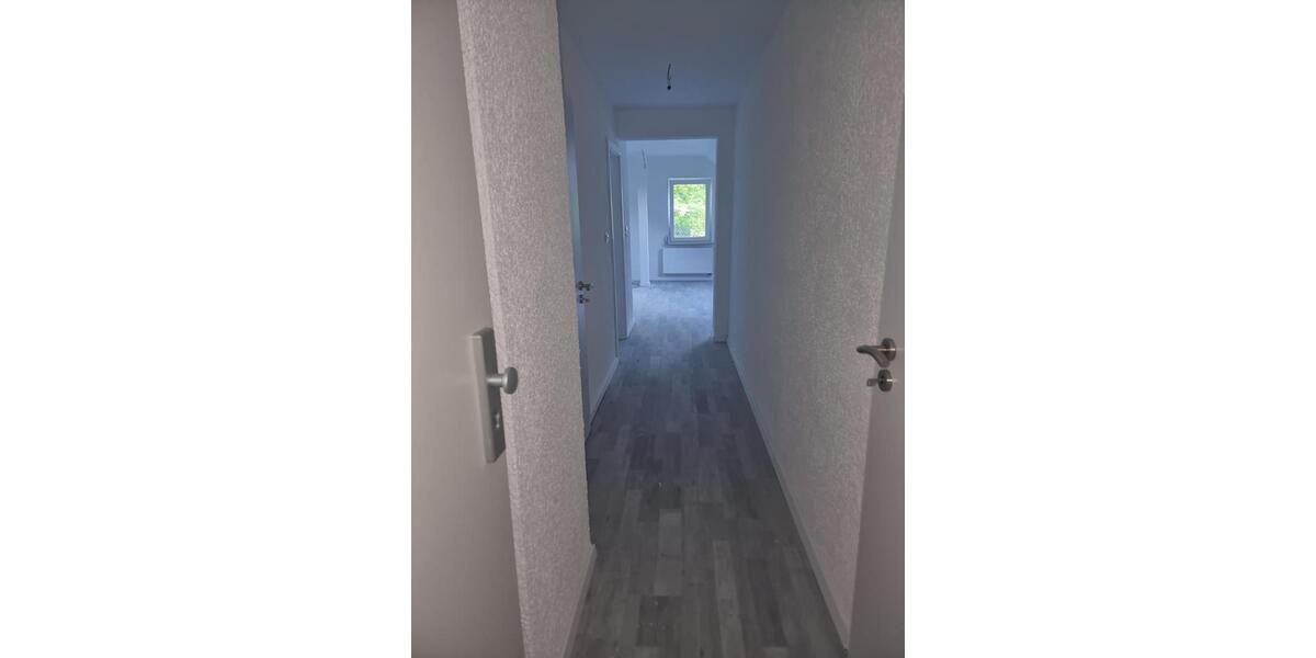 Dachgeschoßwohnung Werdohl - 2 Zimmer, 50 m&sup2;, 350&euro; | Angebot:25049478