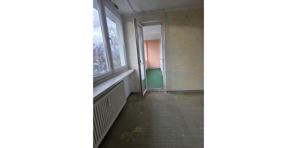 Etagenwohnung Euskirchen - 4 Zimmer, 80 m&sup2;, 1.550&euro; | Angebot:24981051