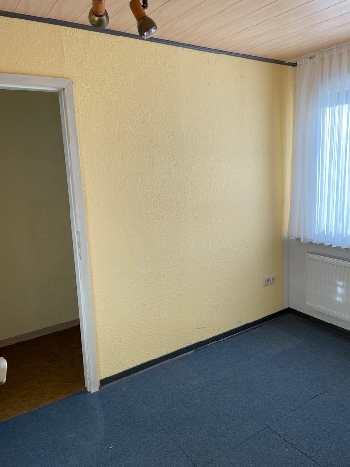 Doppelhaushälfte in Cäciliengroden mit großem Garten