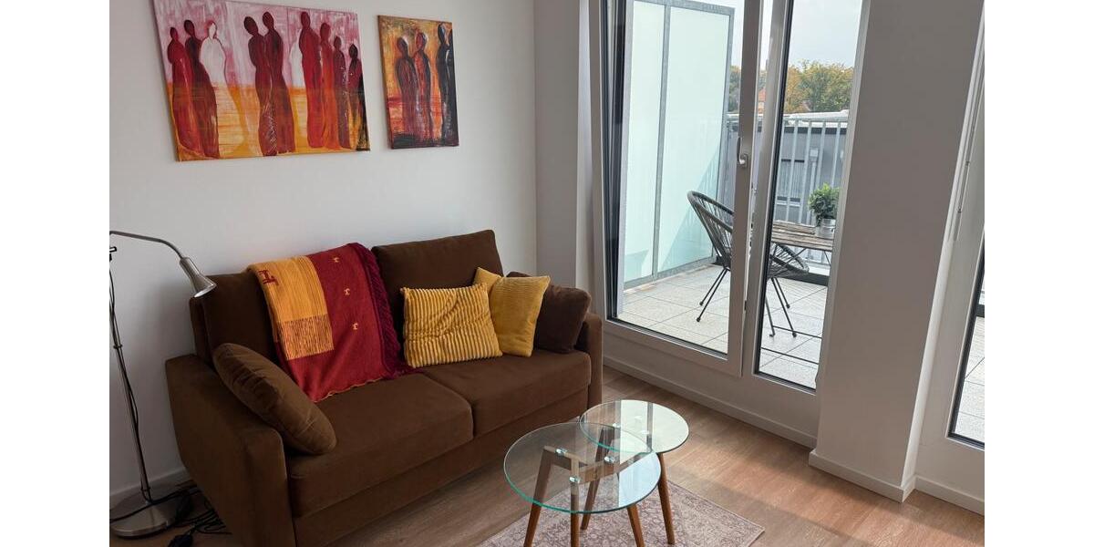 Möblierte Penthouse Wohnung mit Tiefgaragenstellplatz 2 zimmer