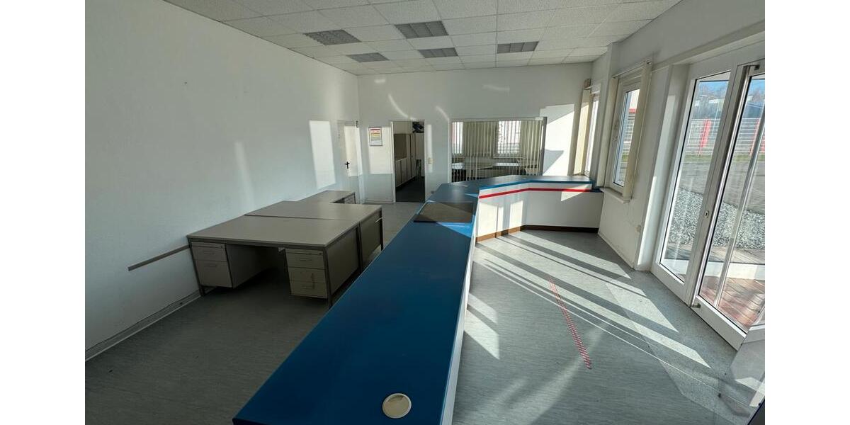 Gewerbeobjekt Wilhelmshaven Fedderwardergroden - 7&euro; | Angebot:25640318