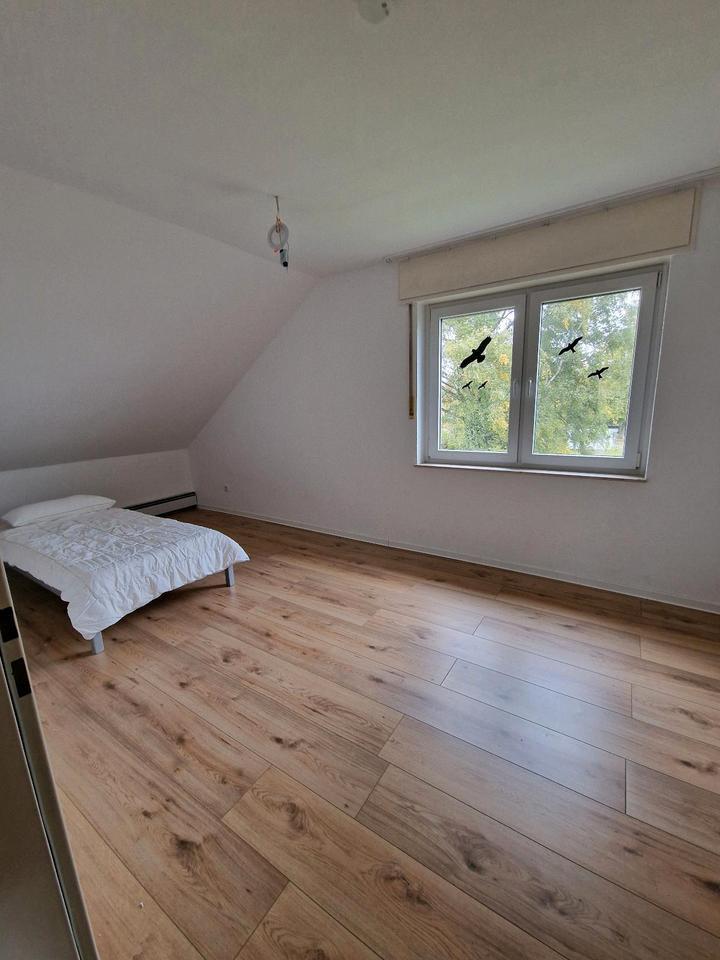 Dachgeschosswohnung in Gütersloh zimmer