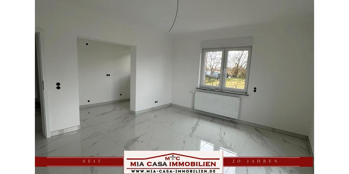 Dachgeschoßwohnung Schwalbach - 5 Zimmer, 105 m&sup2;, 900&euro; | Angebot:26296305