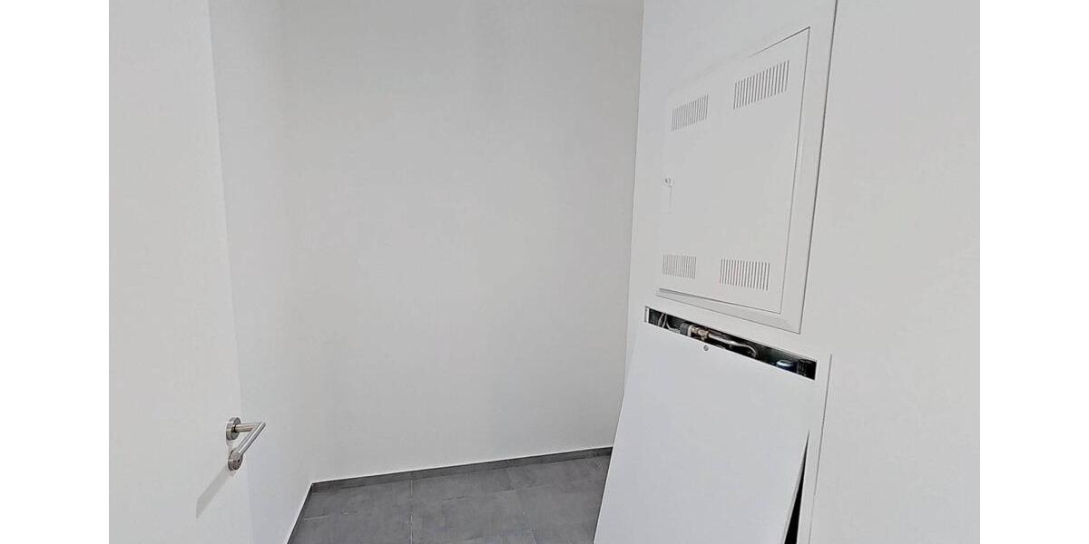 Terrassenwohnung Saarbrücken - 2 Zimmer, 63 m&sup2;, 915&euro; | Angebot:26269333