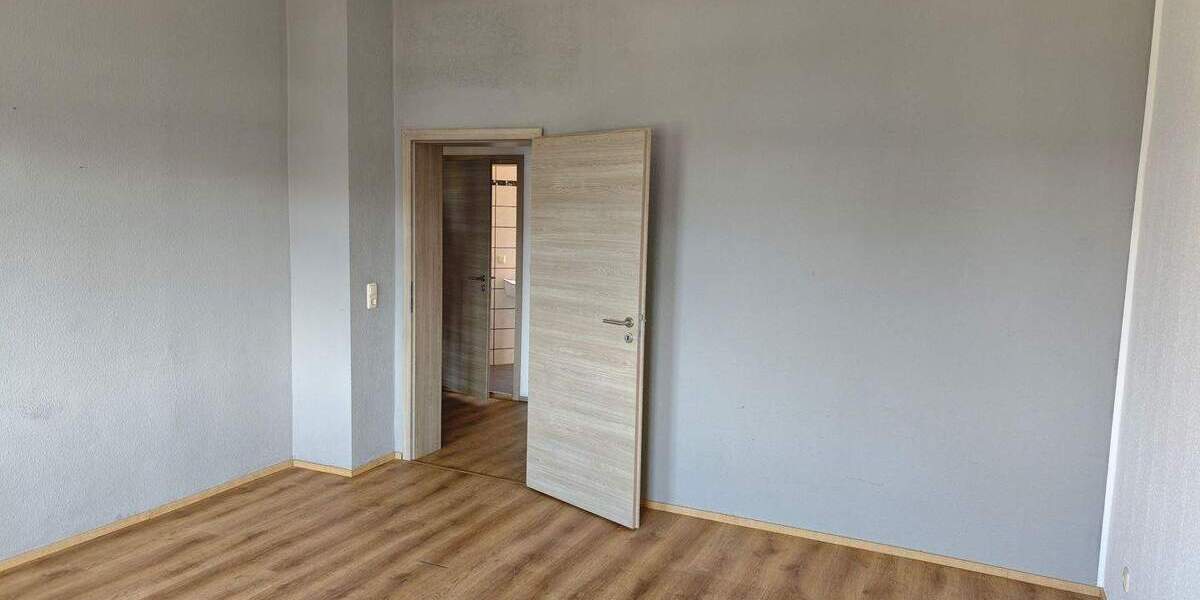 Etagenwohnung Regis-Breitingen Breitingen - 3 Zimmer, 69 m&sup2;, 415&euro; | Angebot:25910307