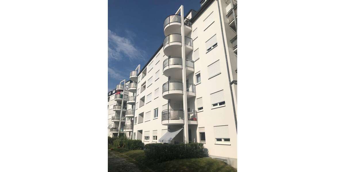 Etagenwohnung Karlsruhe Hagsfeld - 3 Zimmer, 90 m&sup2;, 1.070&euro; | Angebot:27032122