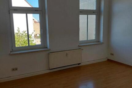 Wohnung Pegau - 4 Zimmer, 80 m&sup2;, 610&euro; | Angebot:26373824