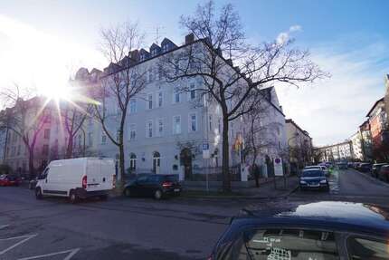 Wohnung zum Mieten in München 1.677 € 76 m² 3 zimmer