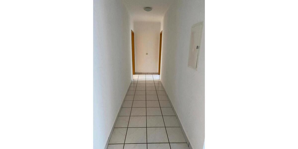 Etagenwohnung Polch - 3 Zimmer, 89 m&sup2;, 830&euro; | Angebot:25150413