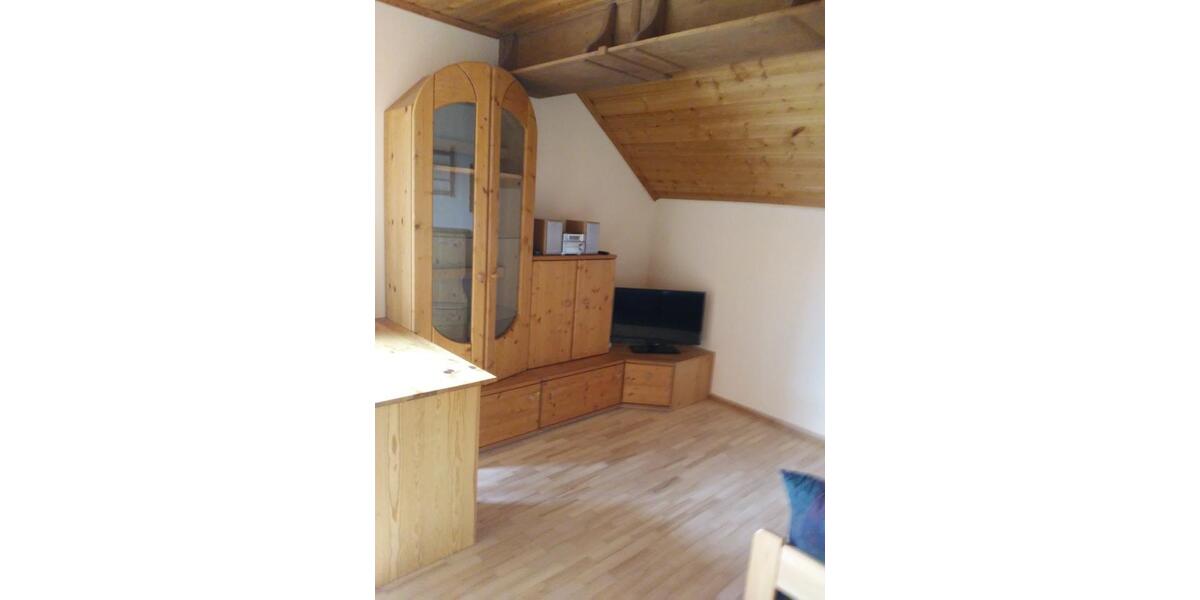 Dachgeschoßwohnung Thurnau - 4 Zimmer, 100 m&sup2;, 650&euro; | Angebot:25875104