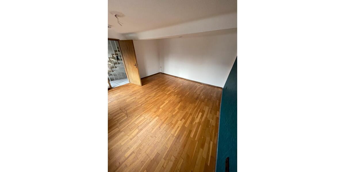 Etagenwohnung Oberthal - 4 Zimmer, 97 m&sup2;, 800&euro; | Angebot:25992313