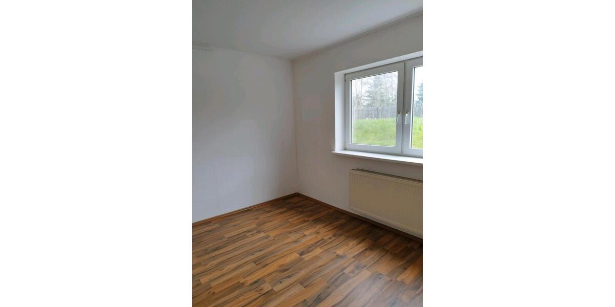 Etagenwohnung Ilmenau - 3 Zimmer, 72 m&sup2;, 450&euro; | Angebot:24702812