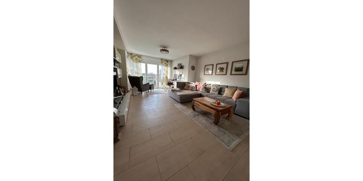 Etagenwohnung Geilenkirchen - 2 Zimmer, 90 m&sup2;, 1.280&euro; | Angebot:25374910