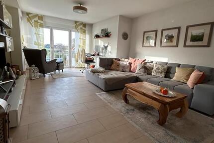 Wohnung Geilenkirchen - 2 Zimmer, 90 m&sup2;, 1.280&euro; | Angebot:25374910