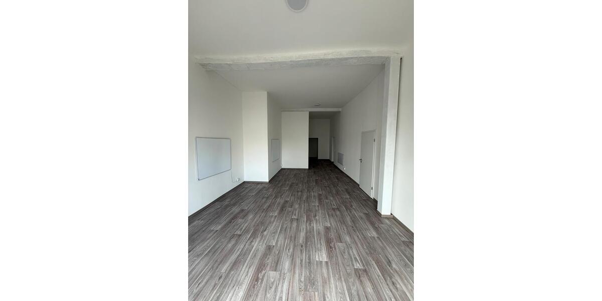 Terrassenwohnung Lübbecke - 5 Zimmer, 135 m&sup2;, 1.300&euro; | Angebot:26250351