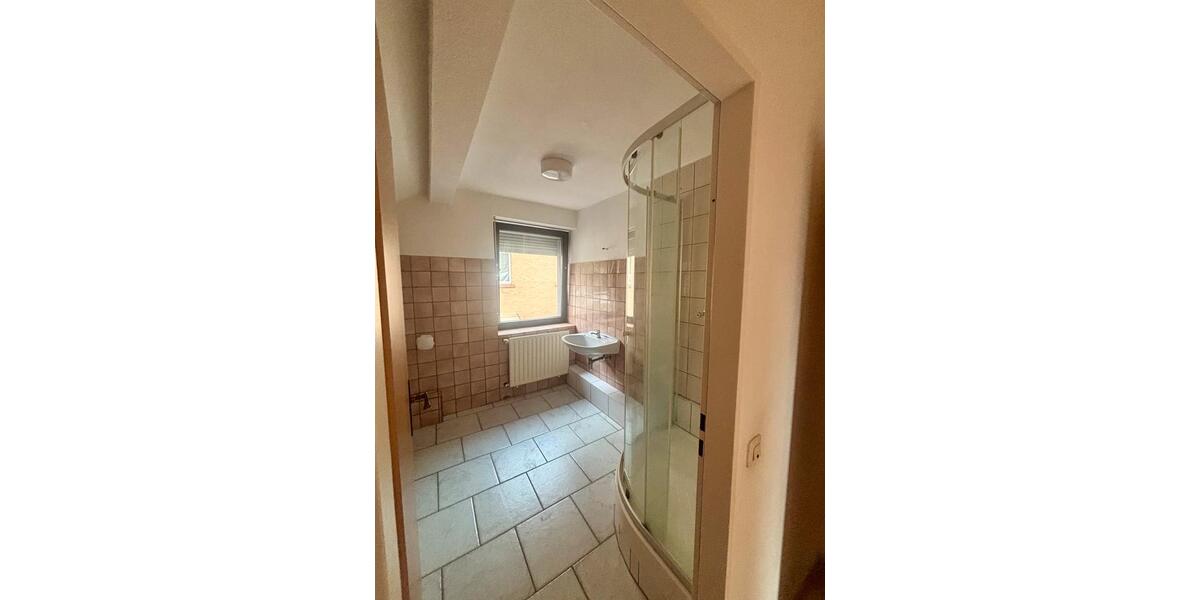 Etagenwohnung Gummersbach Berstig Süd - 2 Zimmer, 65 m&sup2;, 520&euro; | Angebot:26461507