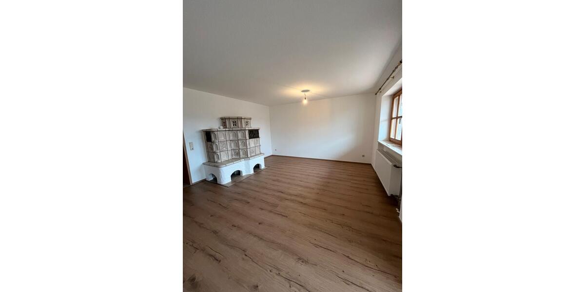 Doppelhaushälfte Bad Birnbach Asenham - 5 Zimmer, 140 m&sup2;, 1.150&euro; | Angebot:26584368