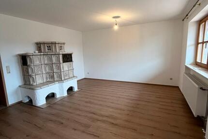Haus Bad Birnbach Asenham - 5 Zimmer, 140 m&sup2;, 1.150&euro; | Angebot:26584368