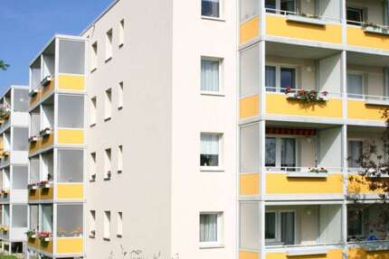 Wohnung Gera Roschütz - 4 Zimmer, 80 m&sup2;, 573&euro; | Angebot:26070630