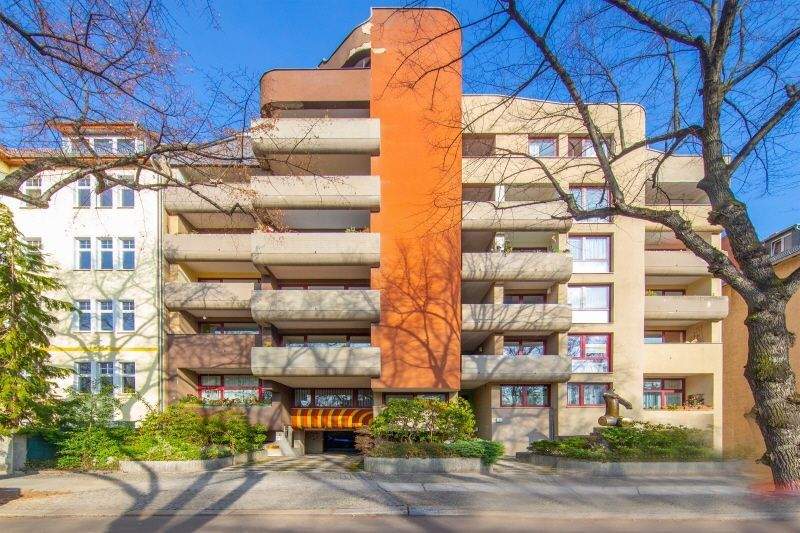 Tiefgargenstellplatz in der Fehlerstr. 8 Stellpl. Nr. 2 zimmer