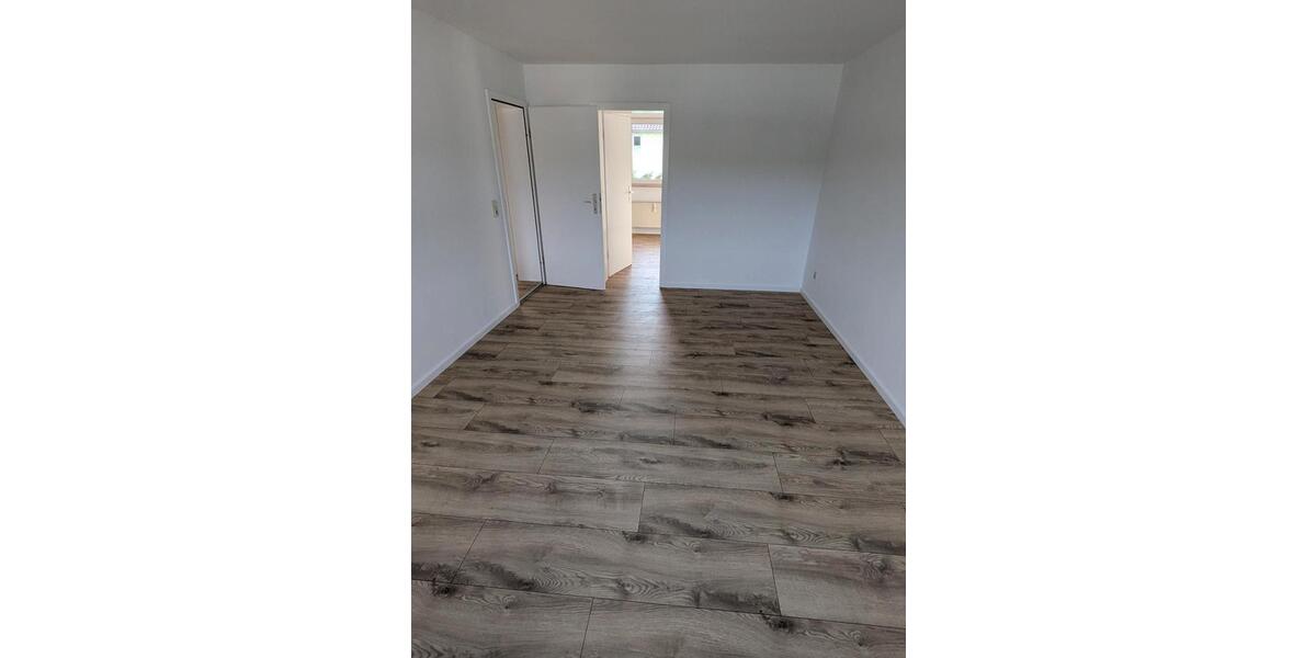 Etagenwohnung Pforzheim - 2 Zimmer, 45 m&sup2;, 590&euro; | Angebot:26646753