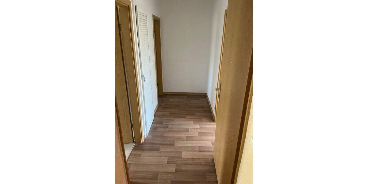 Etagenwohnung Bitterfeld-Wolfen Wolfen - 2 Zimmer, 46 m&sup2;, 323&euro; | Angebot:25706261